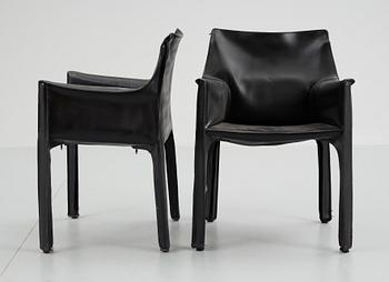 KARMSTOLAR, ett par. "CAB", Mario Bellini, Cassina.