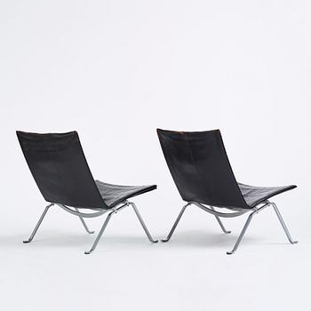 Poul Kjaerholm, a pair of  'PK22' easy chairs, edition E Kold Christensen, Denmark.