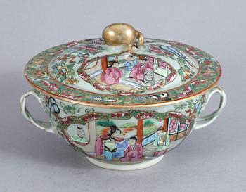 SKÅL MED LOCK, porslin, Kanton 1800-tal.