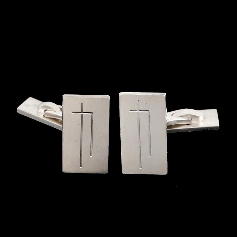 MANSCHETTKNAPPAR, ett par, silver, Wiven Nilsson, Lund 1957-58. Sign. Tot vikt 11g.