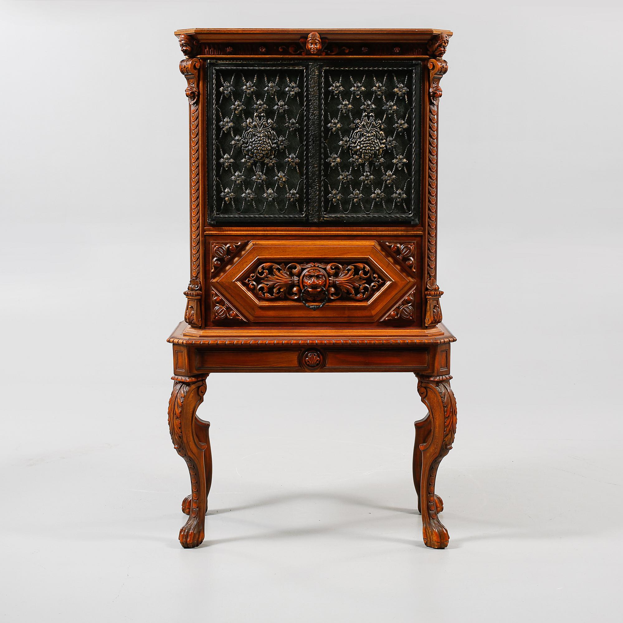 BARSKÅP, barockstil, 1900-talets andra hälft.