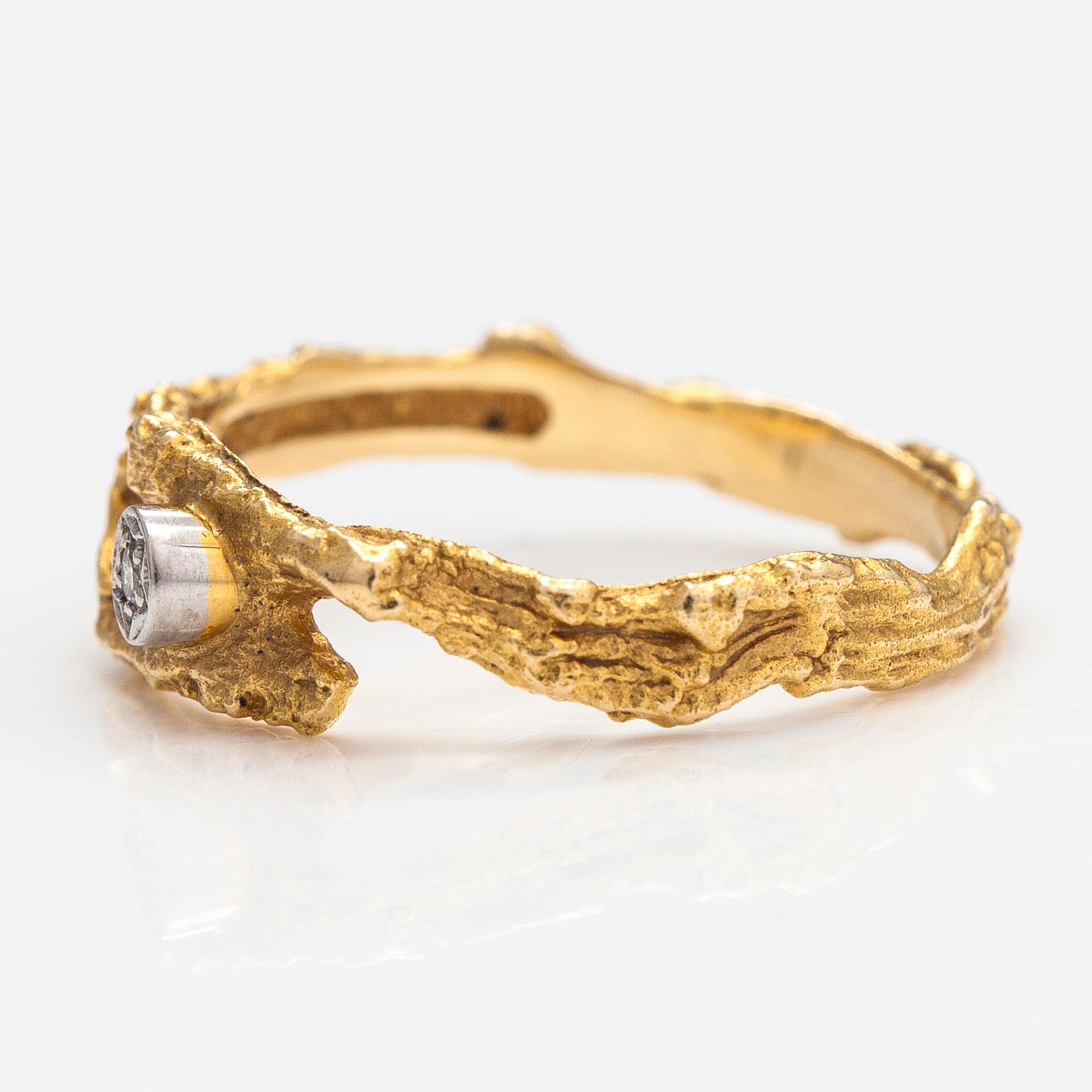 Björn Weckström, Ring "Diamantdamm", 18K guld och diamant ca. 0.02 ct. Lapponia 2009.