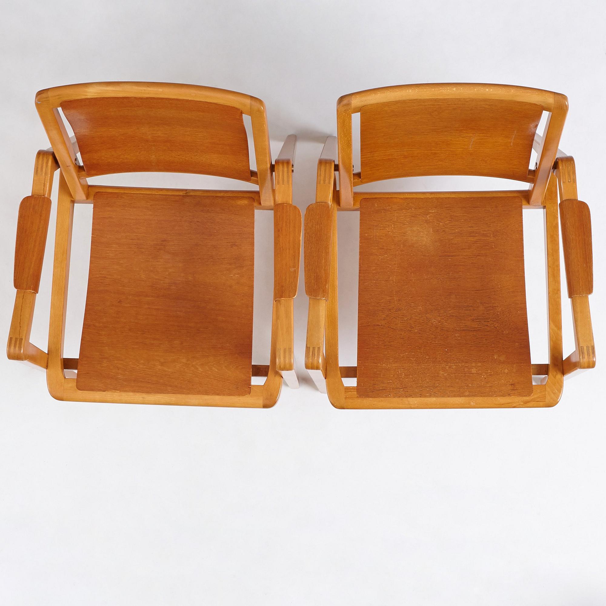 Axel Larsson, a pair of armchairs, model "244", for Svenska Möbelfabrikerna Bodafors, Sweden 1940-50's.