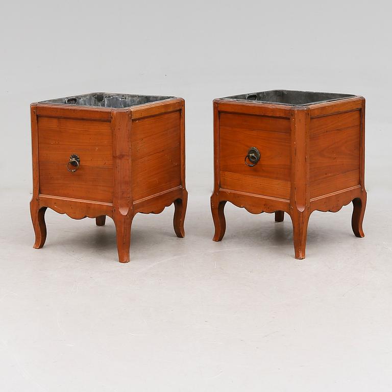 CHAMPAGNEKYLARE, 2 st, 1700-/1800-tal.