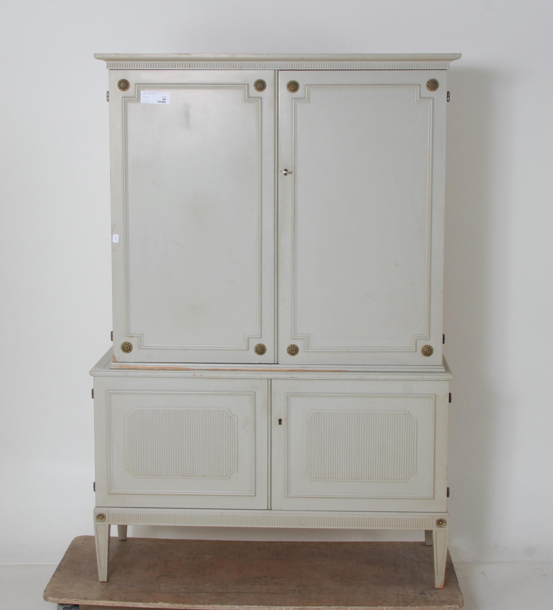 MATSALSMÖBLEMANG, 8 delar, gustaviansk stil.