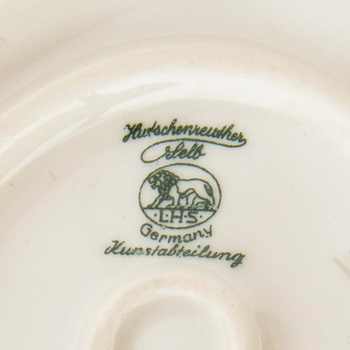 Figurin Hutschenreuther Tyskland 1900-talets mitt porslin.