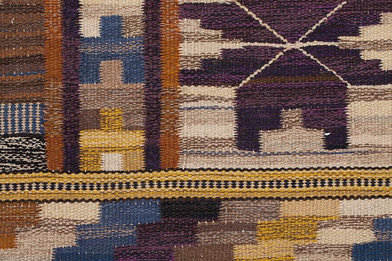 CARPET. "Höstmattan". Flat weave. 351 x 224,5 cm. Signed MMF.