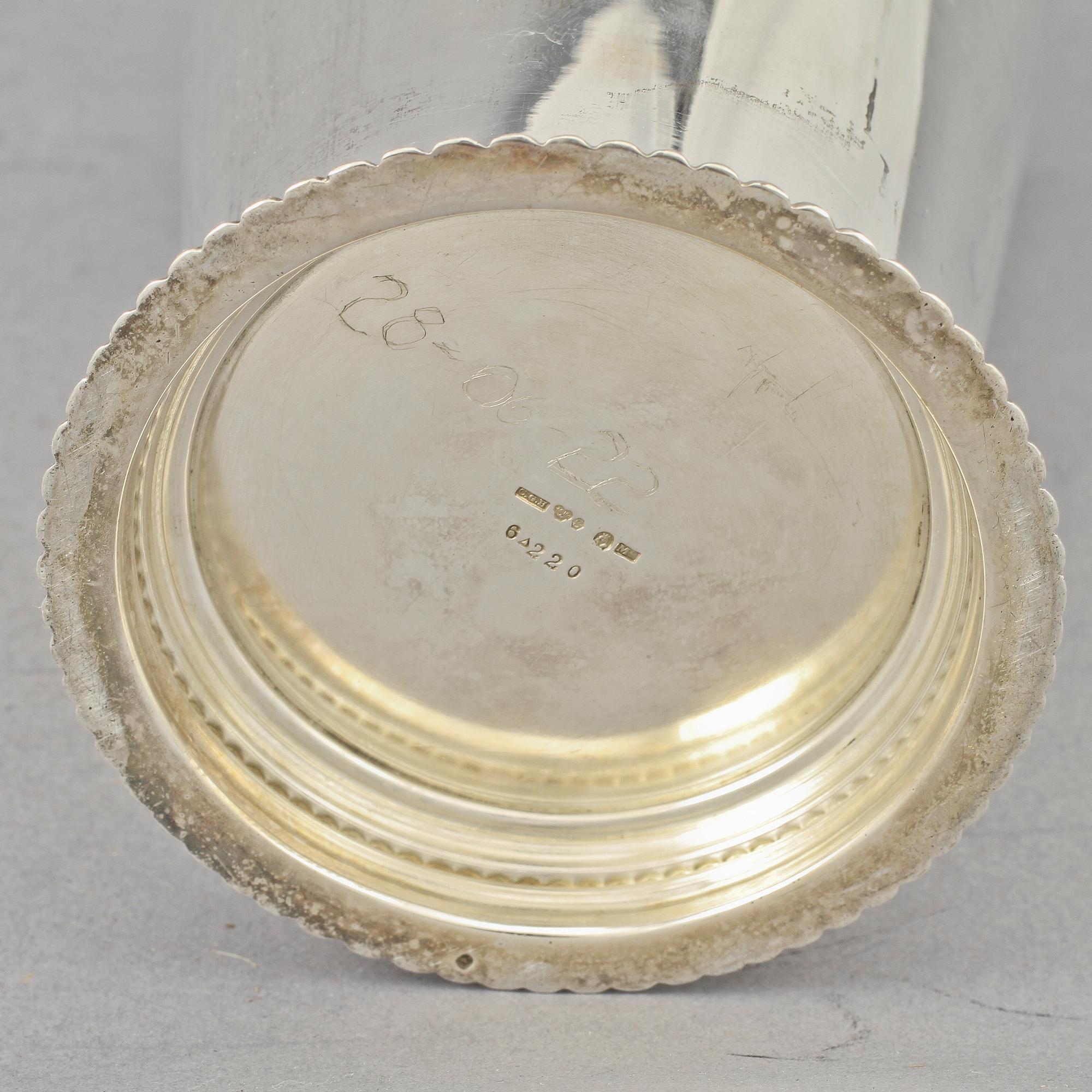 POKAL, silver, Carl Gustaf Hallberg, Stockholm, 1938, vikt 530 g.