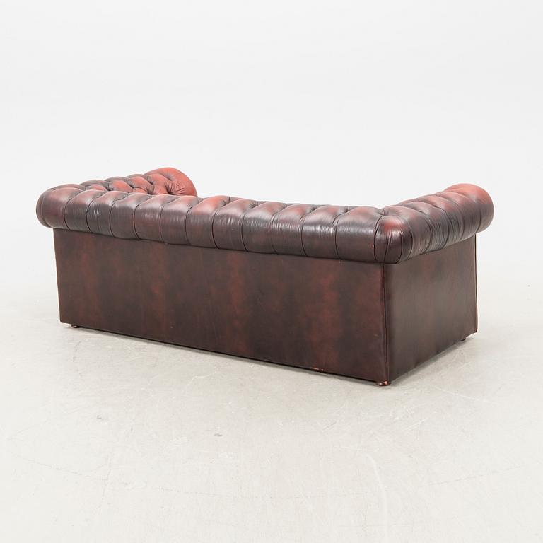 Soffa, Chesterfield modell, senare delen av 1900-talet.