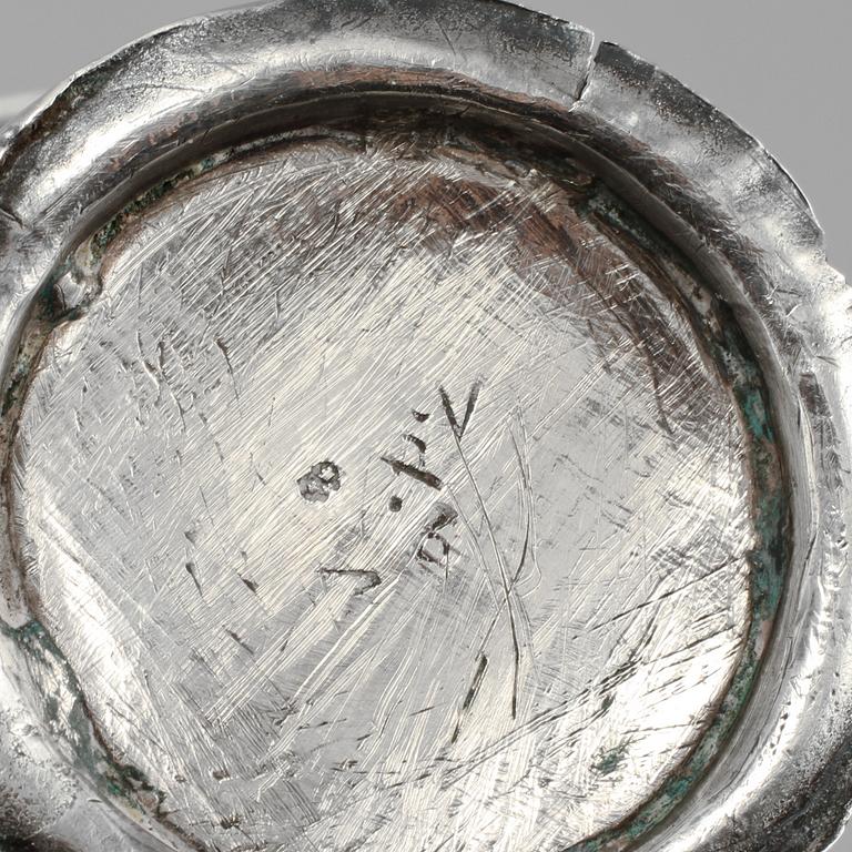 BÄGARE, silver, otydliga mästarstämplar, 1797, vikt 57 g.