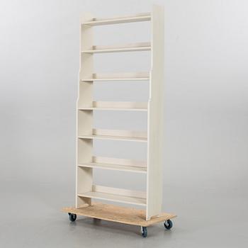 AN "EKOLSUND" BOOKSHELF FROM IKEA´S 18TH CENTURY SERIE, 1990´s.