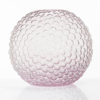Carina Seth Andersson, Vase, “Dagg”, Firma Svenskt Tenn.
