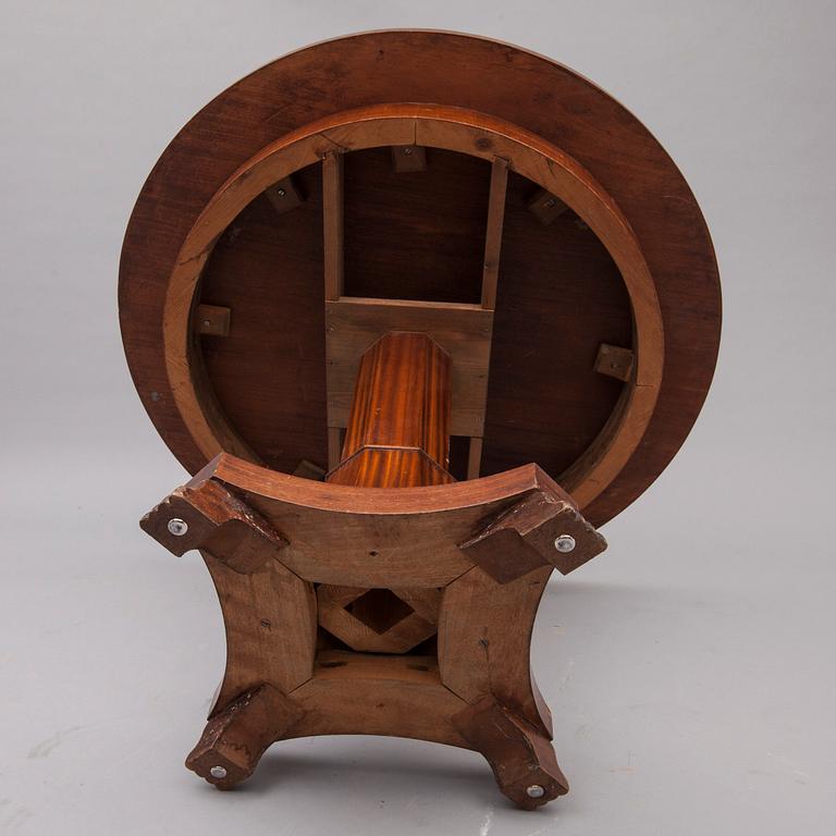 BORD, biedermeierstil, 1900-talets början.