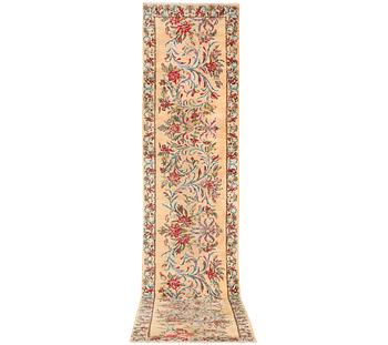 A Royal Keshan runner, c. 459 x 91 cm.