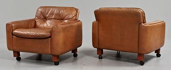 FÅTÖLJER, ett par, 1960-tal.