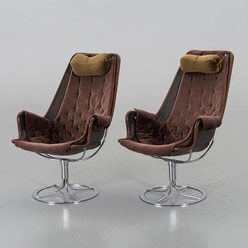 BRUNO MATHSSON, a pair of "Jetson" loungechairs.