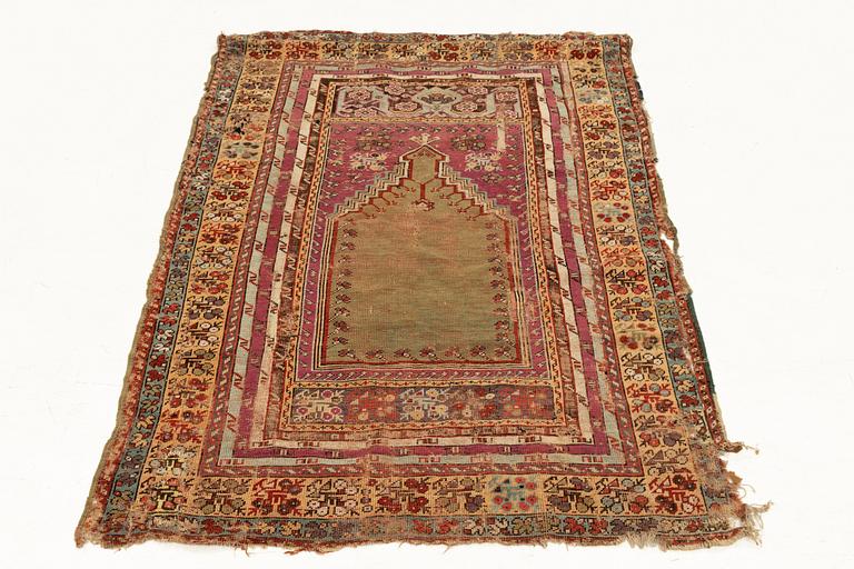 A Kirşehir prayer rug, antique, Central Anatolia, c. 160 x 122 cm.