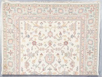 MATTA, semiantik, Smyrna/Ushak, ca 350x240 cm.