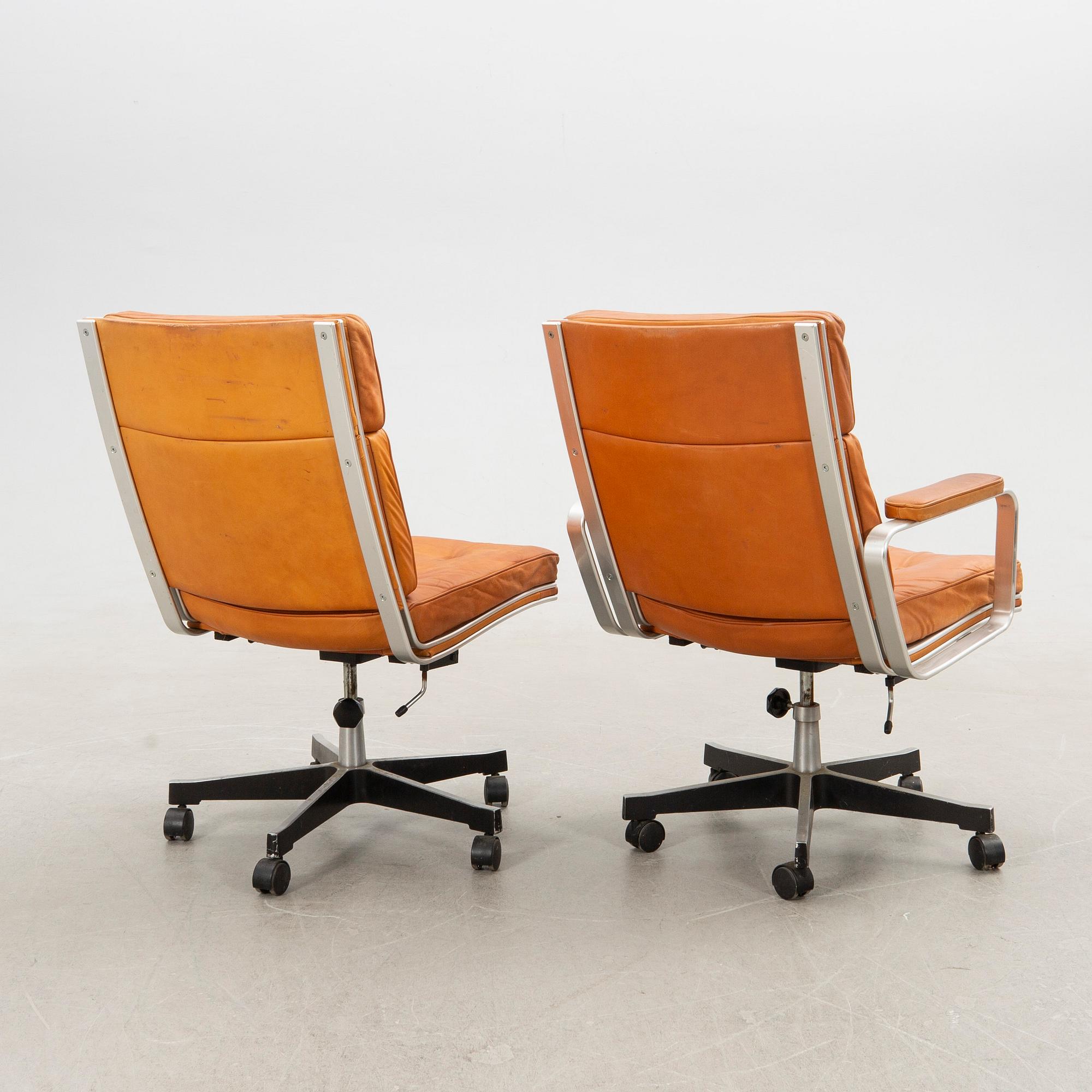 Karl Erik Ekselius, Office chairs, a pair, "Mondo", JOC, Vetlanda, 1970s.
