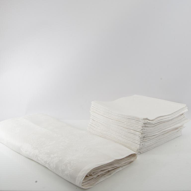 Tablecloth and napkins 24 pcs 20th century first half damask.