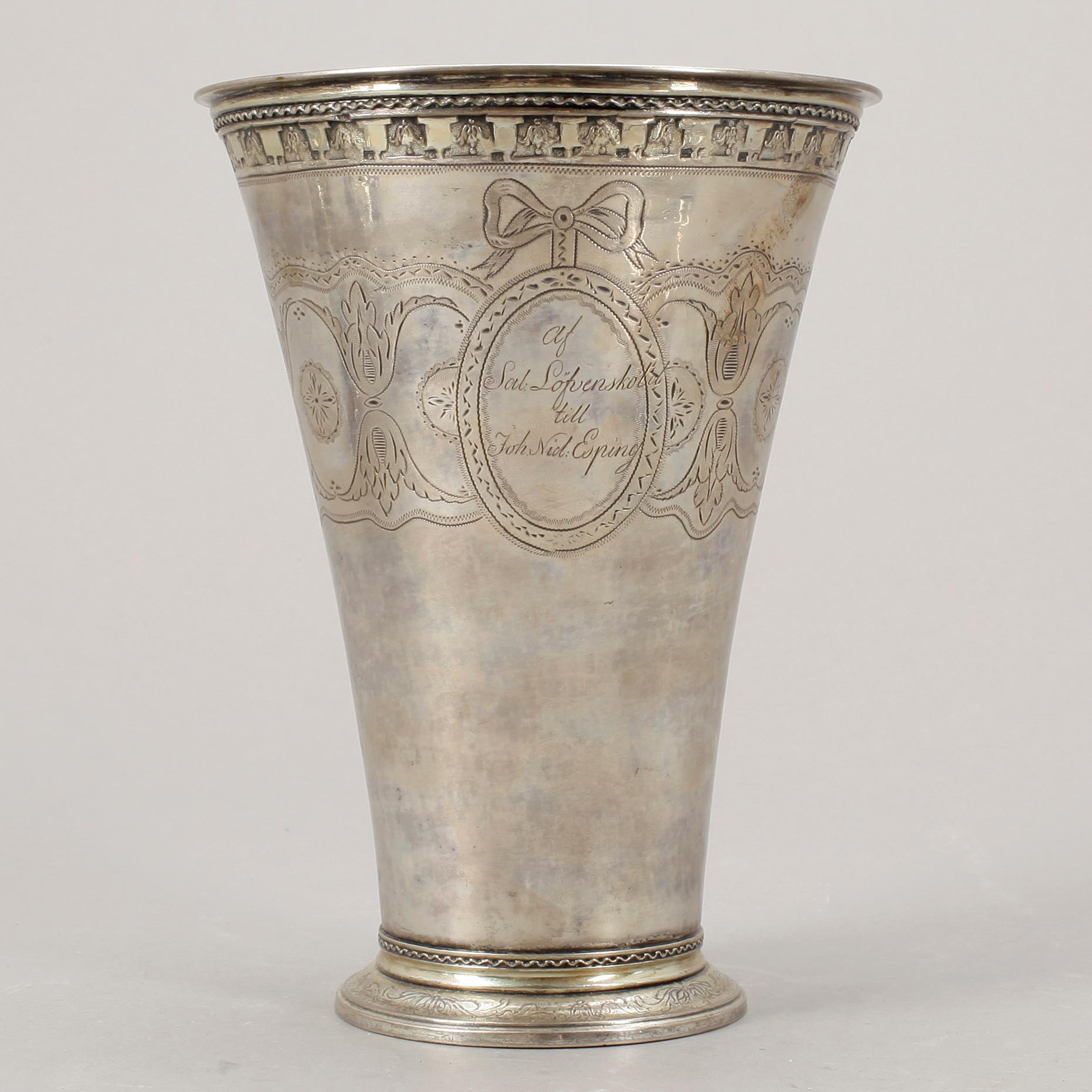 BÄGARE, silver, Lucas von der Hagen, Stockholm, 1746. Vikt 455 gram.