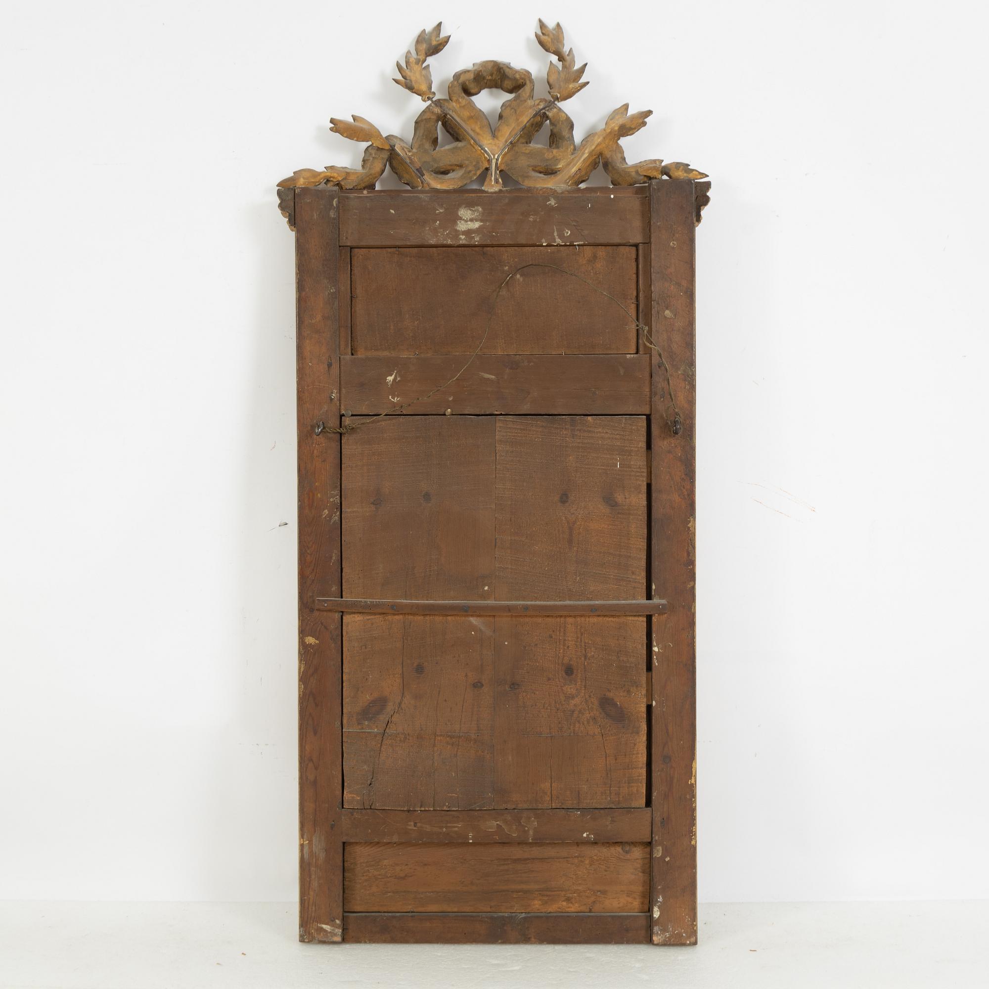 Spegel, sengustaviansk, omkring år 1800.