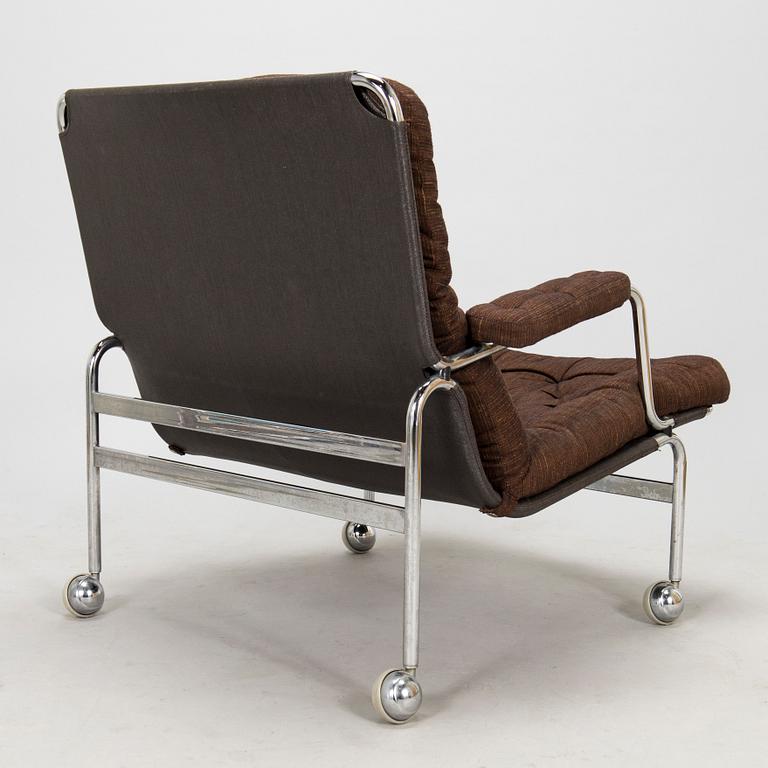 Bruno Mathsson, a late 20th century 'Karin' armchair for DUX.