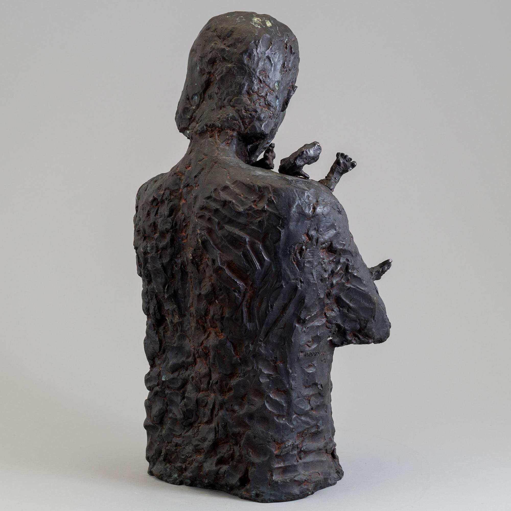 ASMUND ARLE, Sculpture, bronze, signed Asmund Arle and dated 1971.