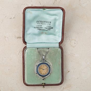 J. CHAUMET, Paris-Londres, "Belle Epoque", pendant watch, 29,5 mm.