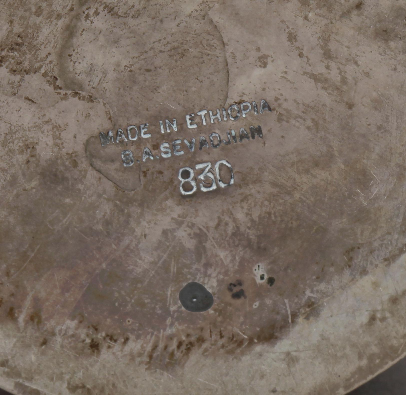 MUGG SAMT 3 BÄGARE, silver, B.A. Sevadjian, Etiopien, 1960-tal. Tot ca 415 gram.
