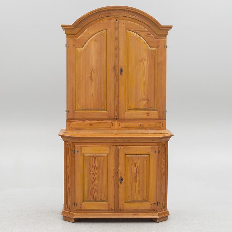 Cabinet, 17th/18th century.