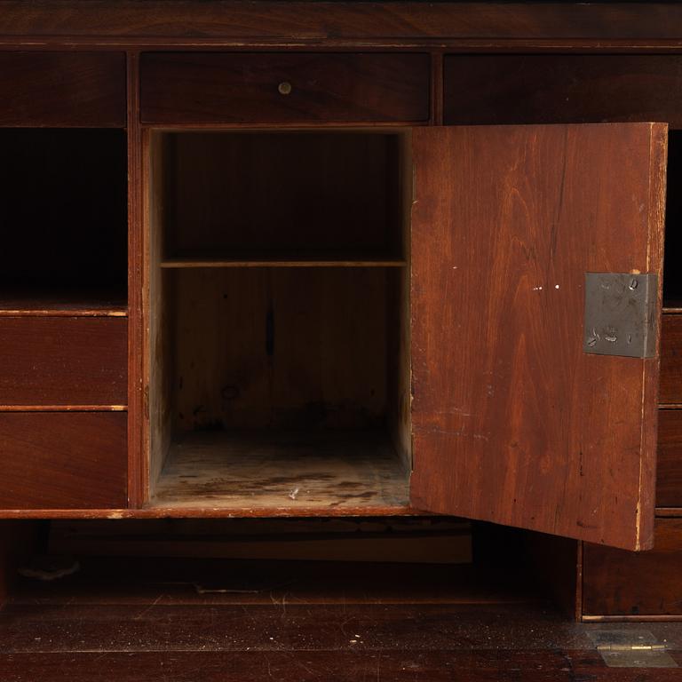 A late Gustvian secretaire, circa 1800.