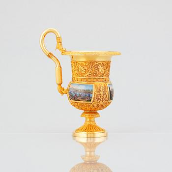 Paradkopp med fat, "The Demidoff cup", guld och emalj, Gabriel-Raoul Morel, Paris, daterad 1824.