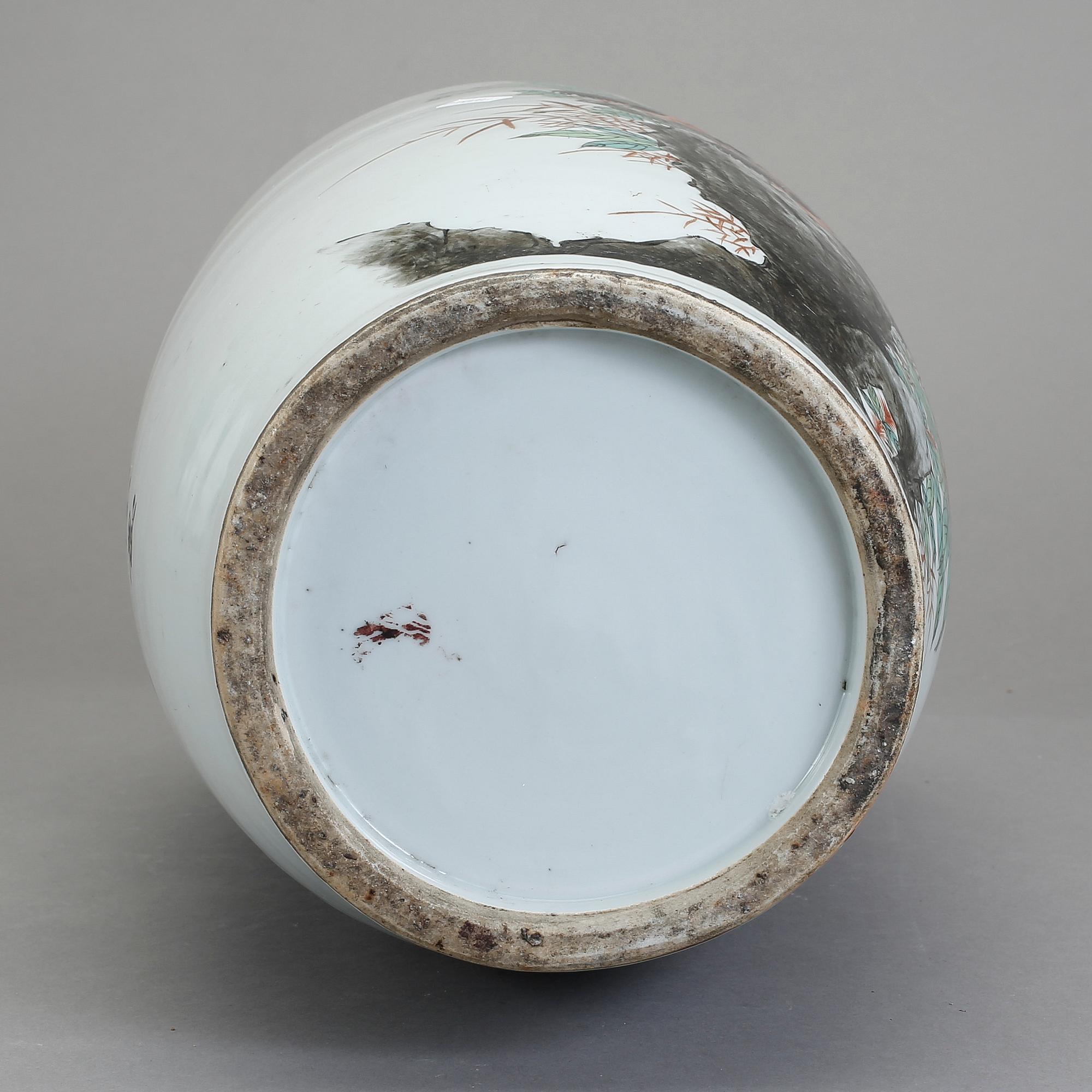 GOLVVAS, porslin, Kina, 1800-talets slut.