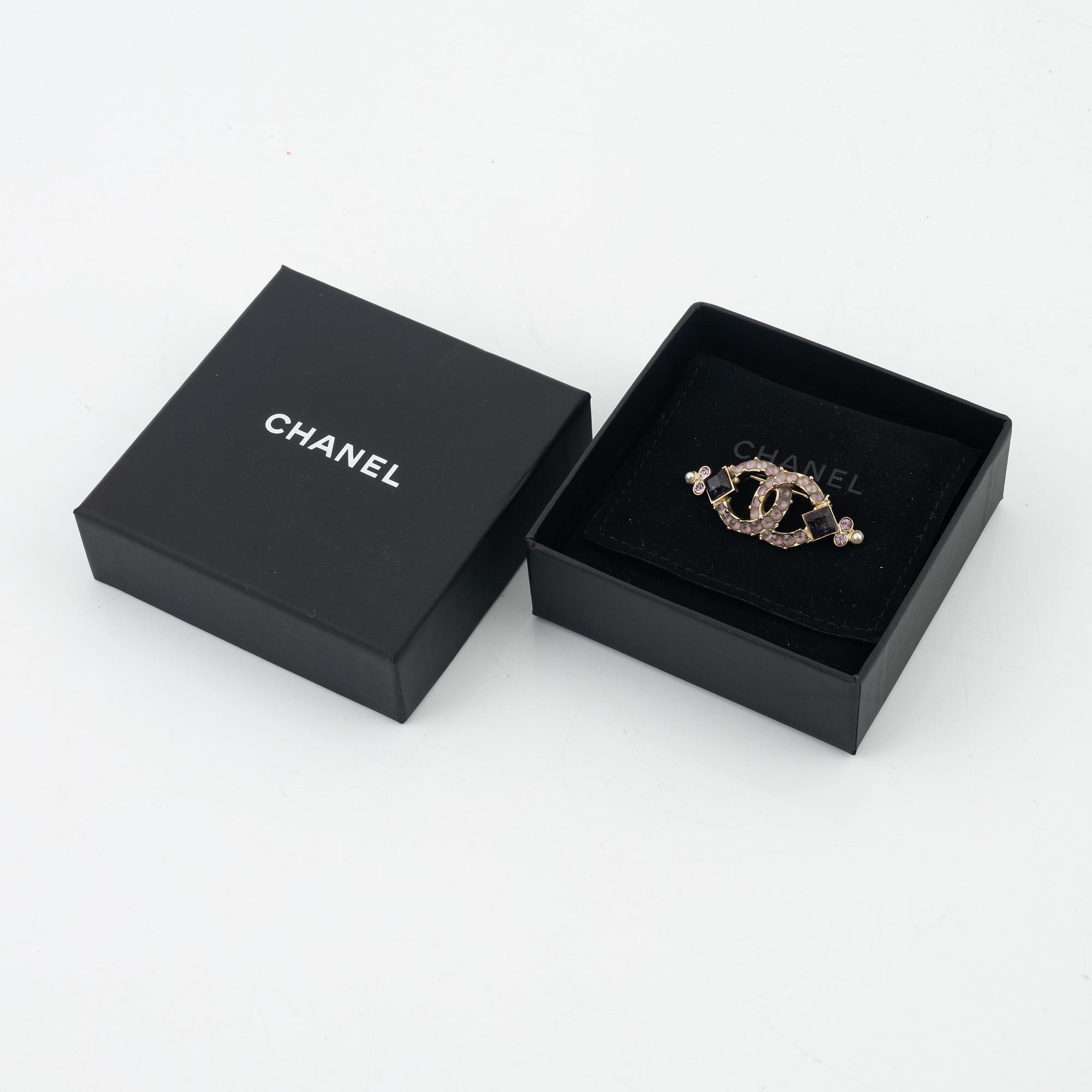 Chanel, brosch, 2015.