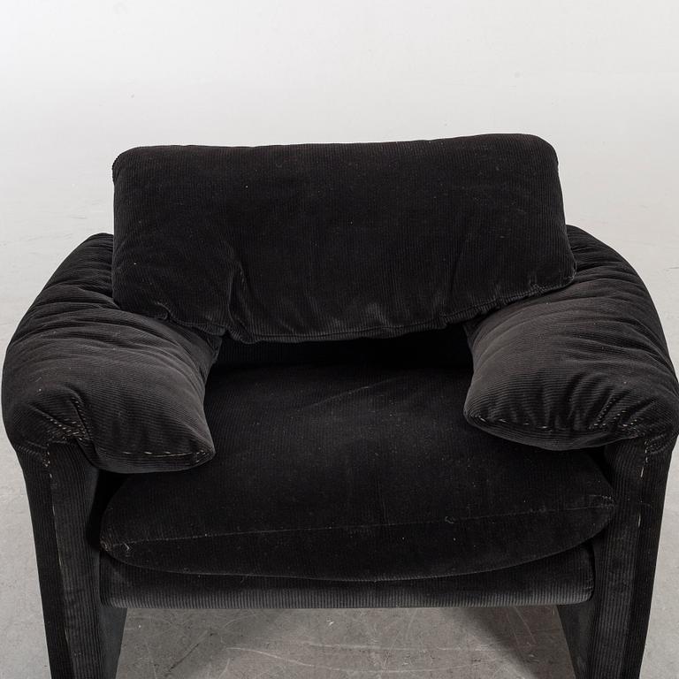 A late 20th century "Maralunga" VICO MAGISTRETTI lounge chair for Cassina.