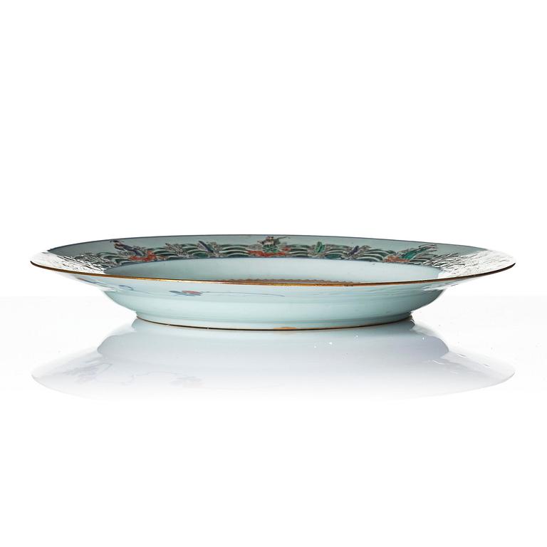 A famille verte 'immortals' dish, Qing dynasty, Kangxi (1662-1722).