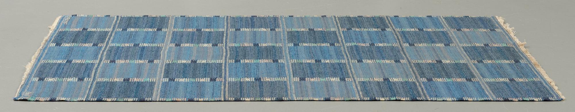 MATTA, "Falurutan starkblå", rölakan, ca 196,5 x 139,5 cm, signerad AB MMF BN.
