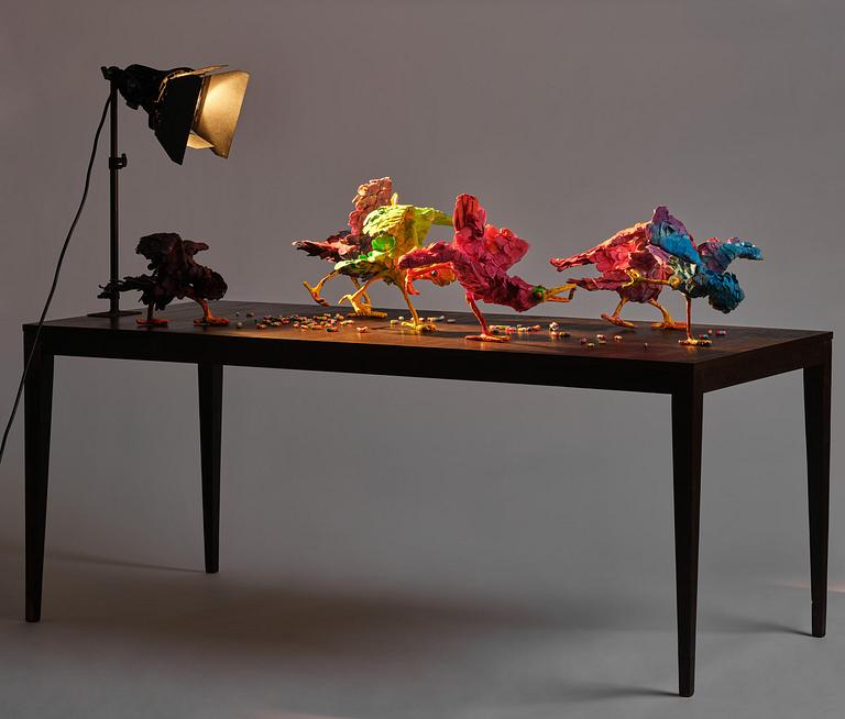 Nathalie Djurberg & Hans Berg, "A Thief Caught in the Act (Flock of Birds)".