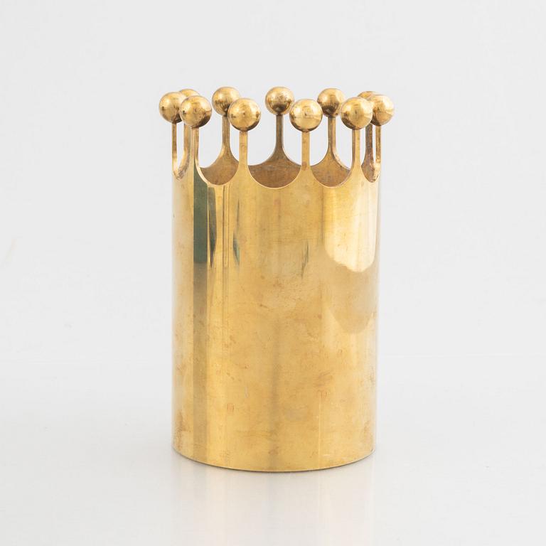 Pierre Forssell, vase, The Brass Studio, Skultuna, 1989.