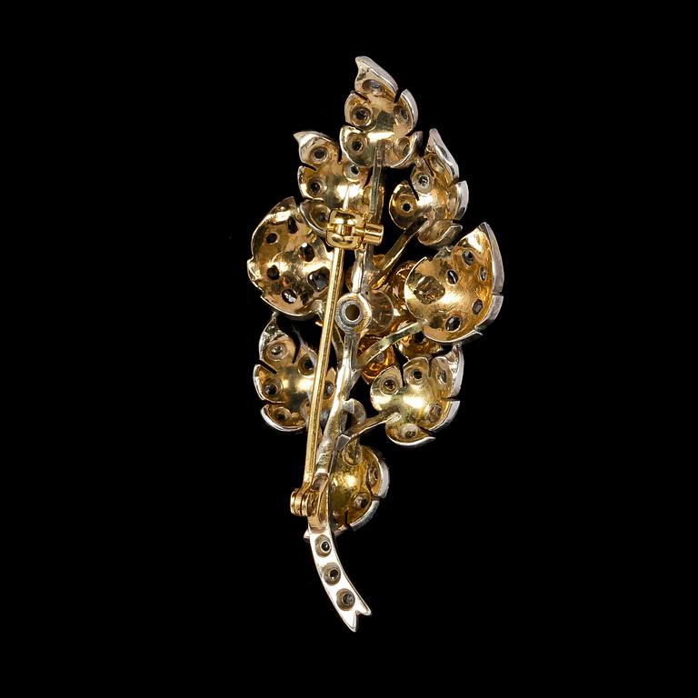 BROOCH, old cut diamonds, tot. app. 1 ct.
