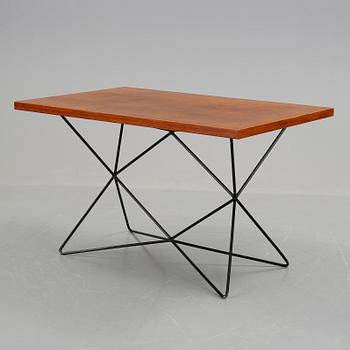 BORD/SOFFBORD/STÅBORD, Modell A2 "Trehöjdsbordet", Bengt Johan Gullberg.1950-tal.