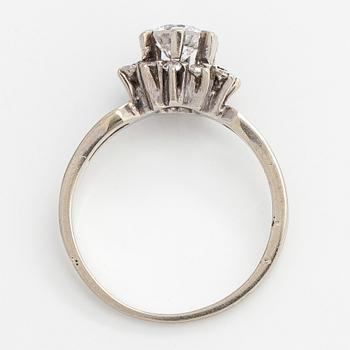 Sormus, briljantti- ja 8/8-hiotut timantit, 18K valkokultaa.