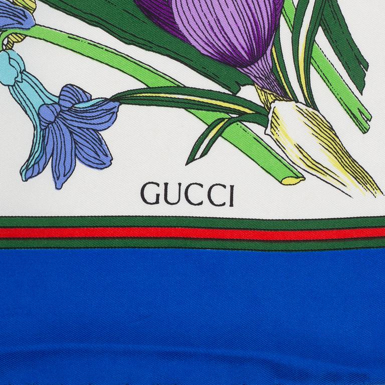 Gucci, an 'Iris' silk scarf.