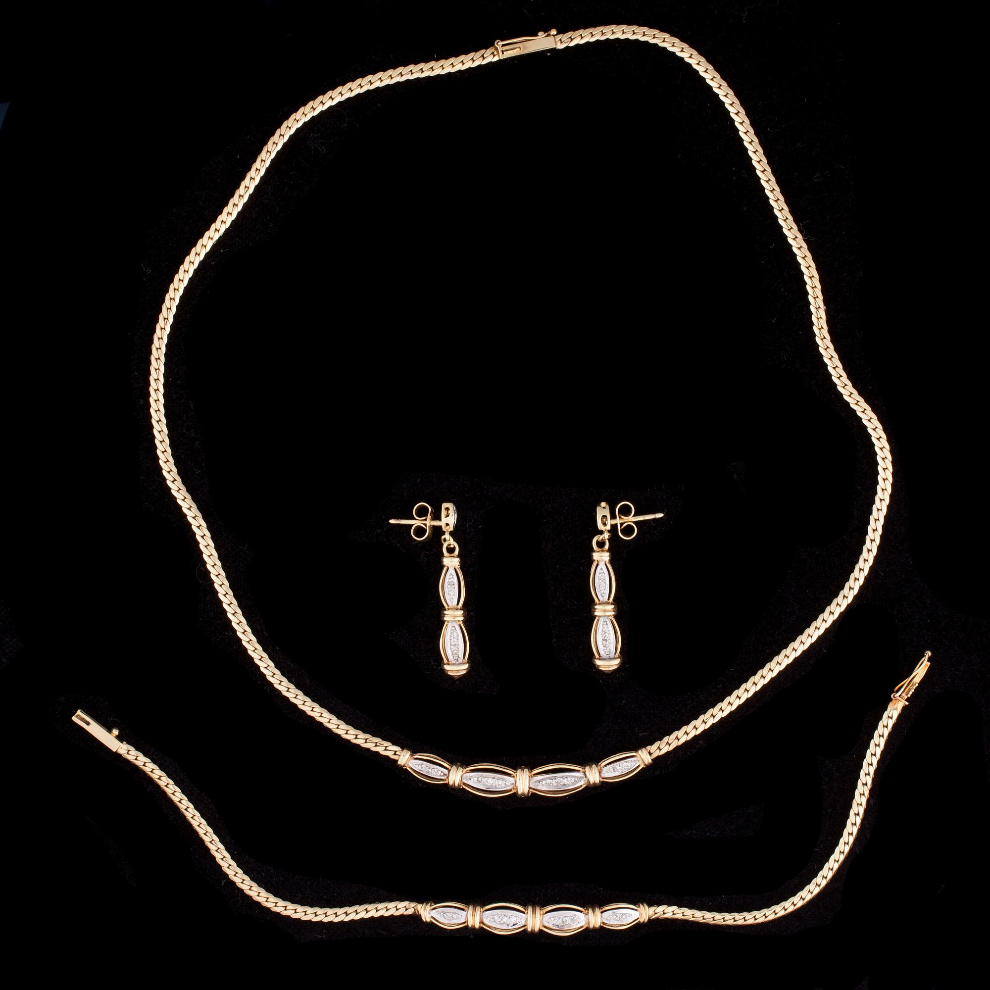 SMYCKESSET, 14K guld, diamanter. Vikt ca 17,2 g.