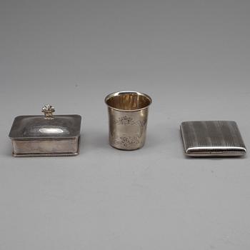 PARTI SILVER, 2 delar, bla Nils Leonard Dahlström, Örebro 1864. Total vikt ca 127 gram.