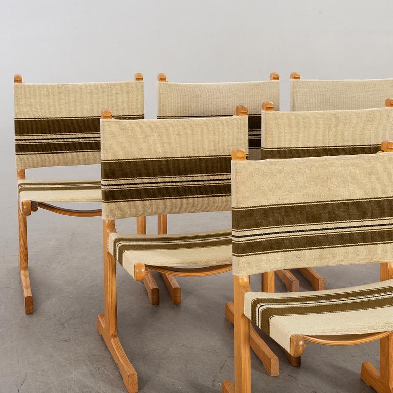 A late 20th century “Spisestue 594”, Ditte & Adrian Heath, France & Son dining table with 6 chairs.
