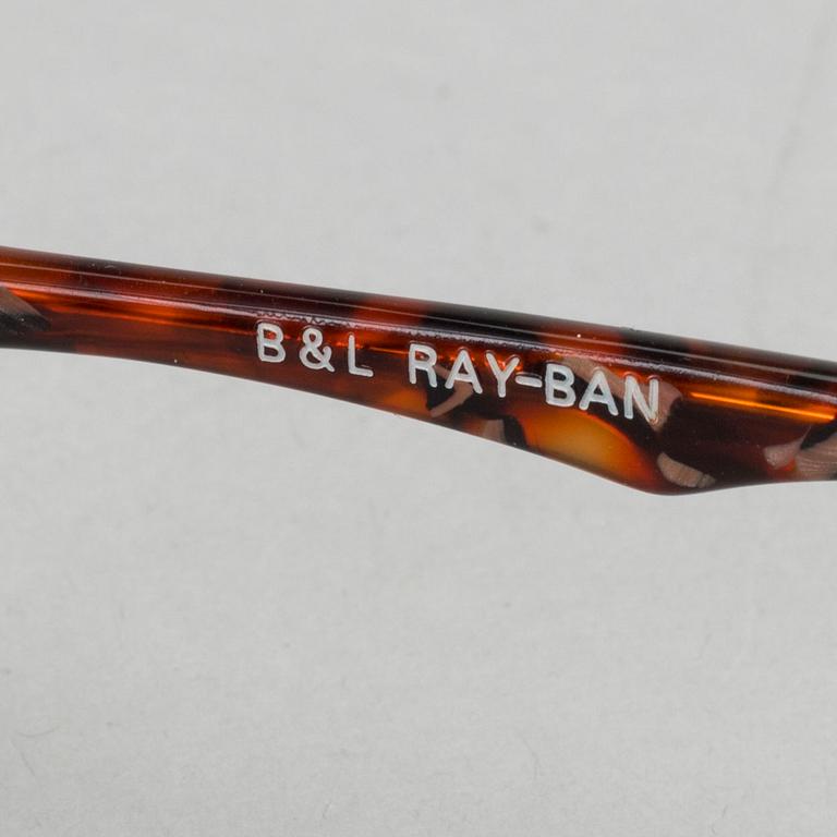 RAY-BAN, two sunglasses.