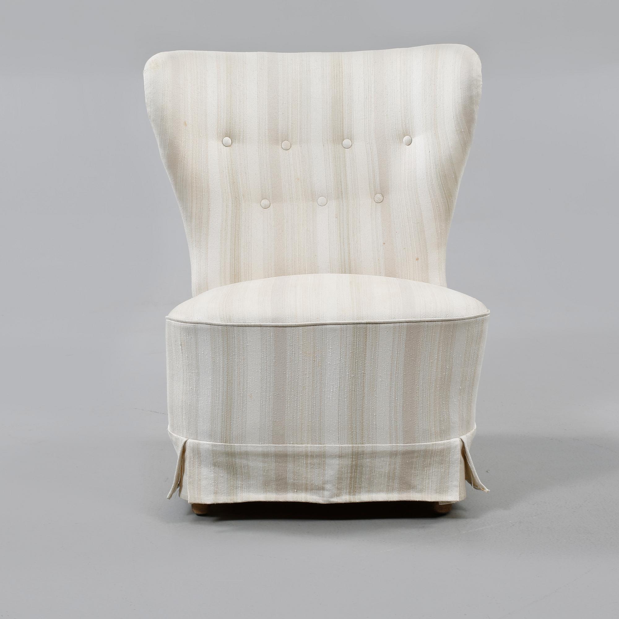 FÅTÖLJ, omkring 1900-talets mitt.