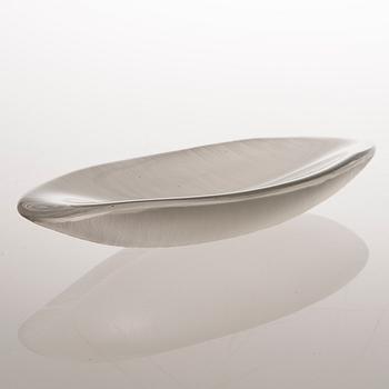 A Sulka (Feather) glass bowl signed Tapio Wirkkala, Iittala -58.